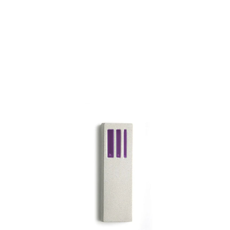 Mini Short lines "ש" - White Concrete with Purple Lines by Marit Meisler at CeMMent