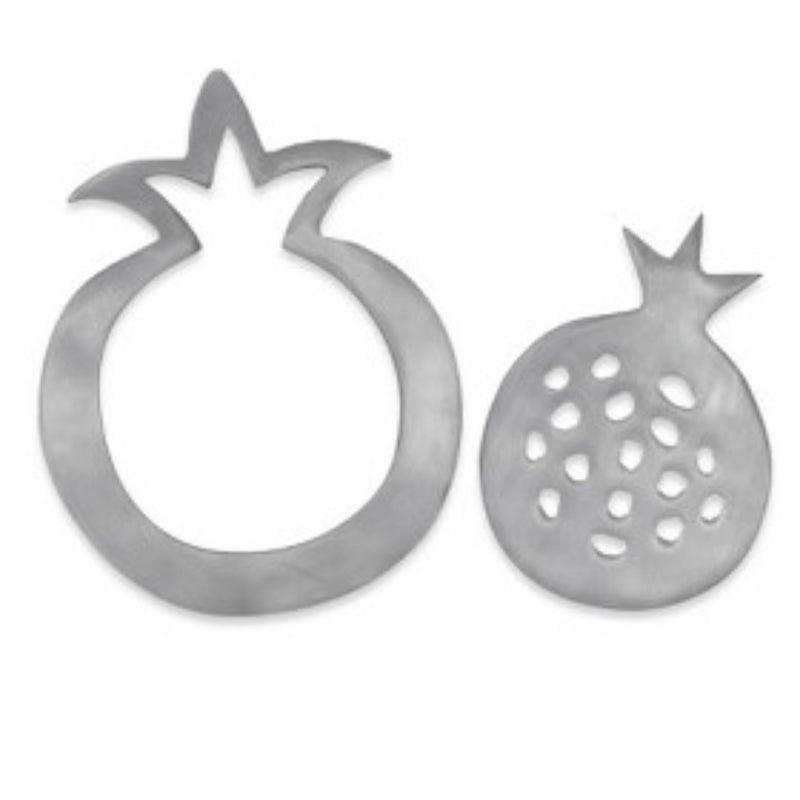 Two-Piece Pomegranate SilverAluminium Trivet by Yair Emanuel