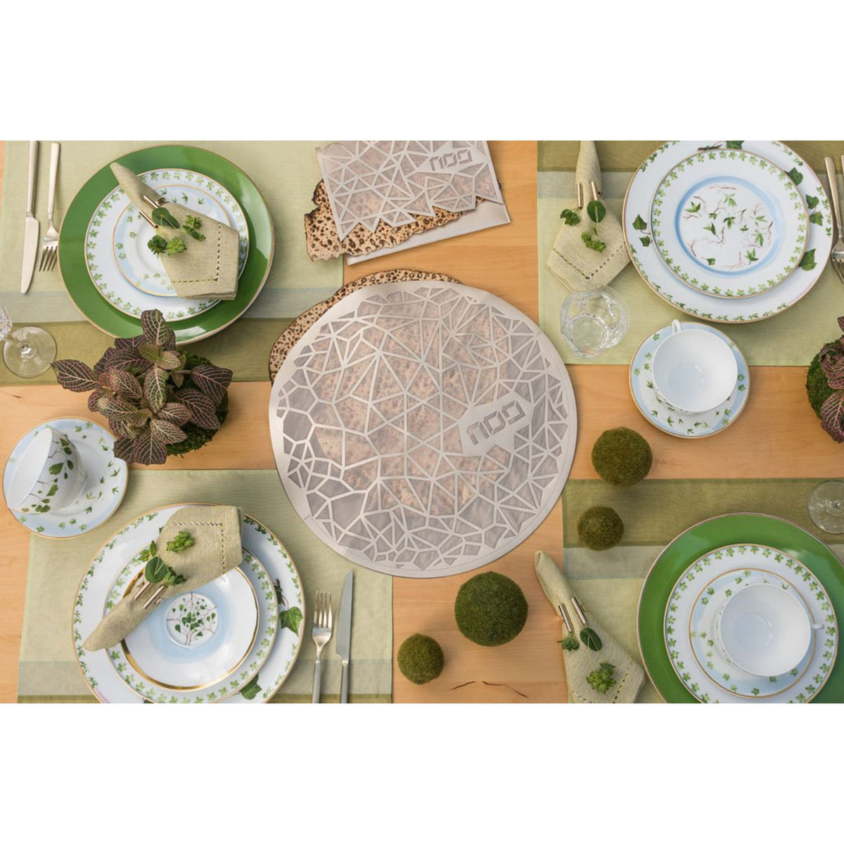 Geometric Matzah Cover in Silver by Apeloig Collection